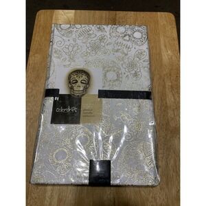 Colordrift 70" ROUND Sparkling Gold Metallic SUGARY SKULLS Printed Tablecloth